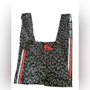 White fox activewear SDX leggings